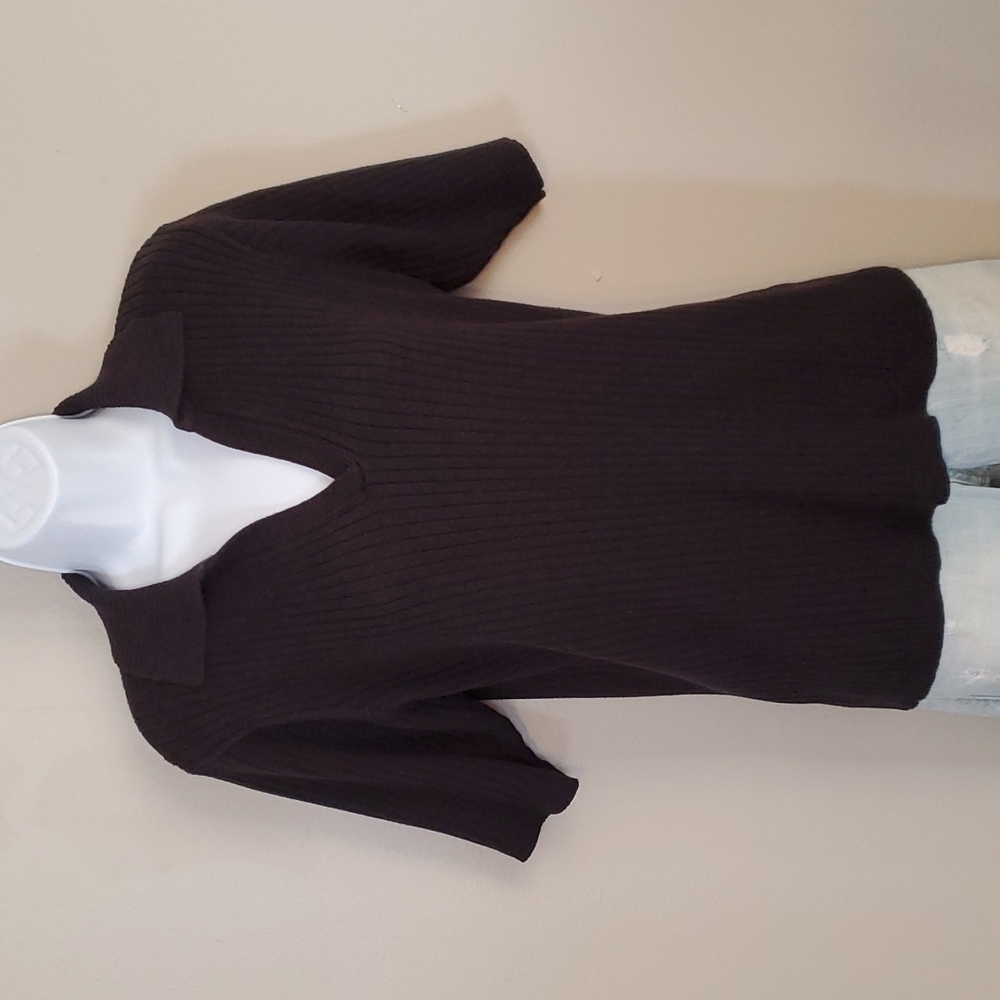Lane Bryant Designs Vintage V-neck Short Sleeved Black Ribbed Sweater